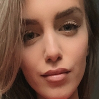 Alex Ann Lavigne Alaston