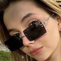 Alyona Bobrova Alaston