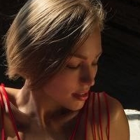 Anna.Nuit Alaston