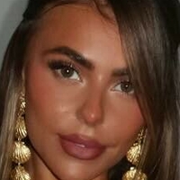 bellaaellis Alaston