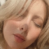 BogutLesya Alaston
