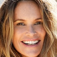 Elle Macpherson Alaston