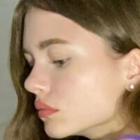emma_more Alaston