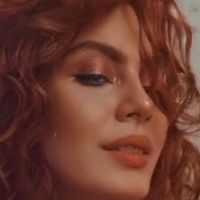 Foxy Bellyne Alaston