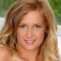 hollyrandall Alaston