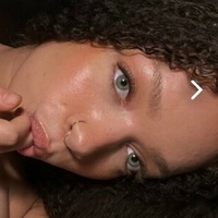 iSlandBabii Alaston