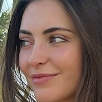 Laura Winges Alaston