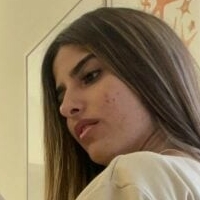 laysaax Alaston