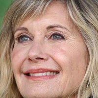 Olivia Newton John Alaston