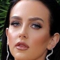 samanthalong Alaston