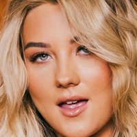 Sapphire Stare Alaston