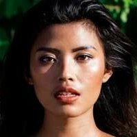 Tita Sahara Alaston