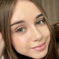 vivianaofficial Alaston