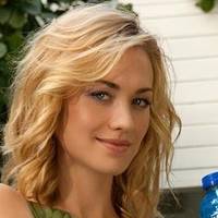 Yvonne Strahovski Alaston